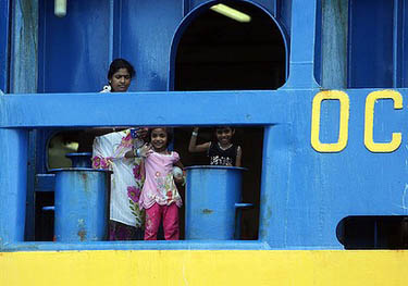 Lenient asylum pulls Sri Lankans - Report