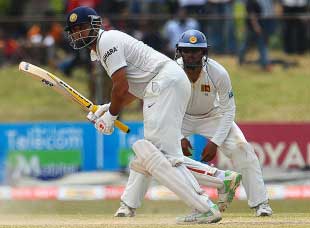 India wins third Test by 5 wickets