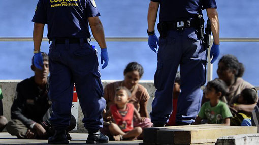 Asylum seekers stretch Christmas Island capacity 
