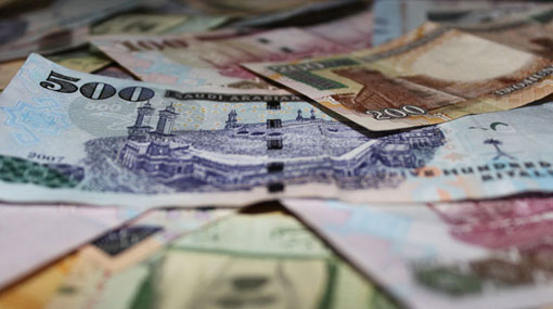 Three held with foreign currency worth over Rs 160 million