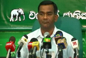 Pay hike for govt. henchmen, not for dons - UNP