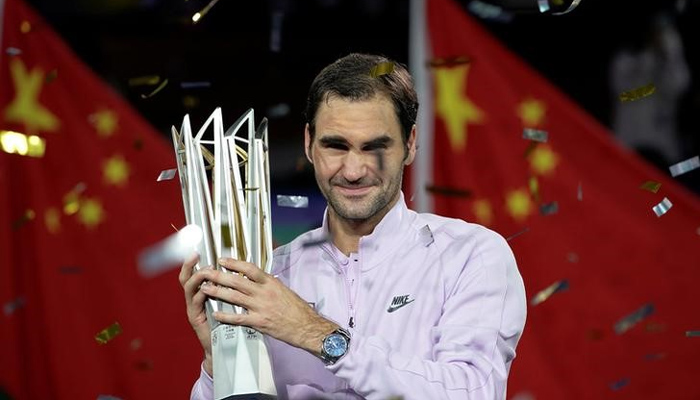 Roger Federer beats Rafael Nadal in Shanghai Masters final