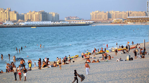 Lankan charged for kissing 3-year-old at UAE beach
