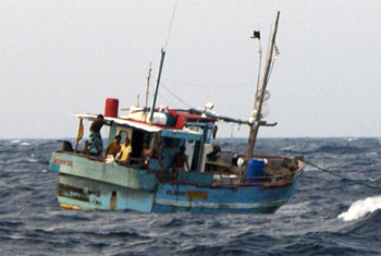 Navy apprehends nine Indian fishermen