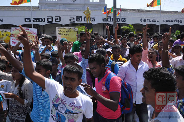 Against privatisation� 