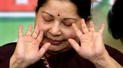 Jayaram Jayalalitha: Ailing India chief minister gives up powers