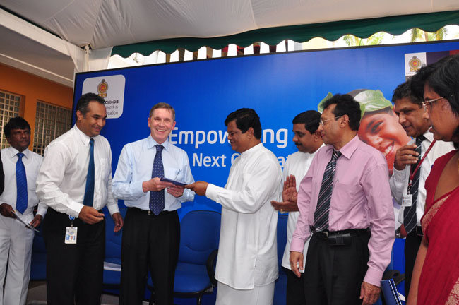 Intel and Education Ministry aim to build a brighter future through better education