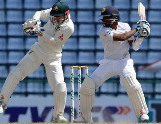 Sri Lanka bowled out for 353; Aus need 268 to win