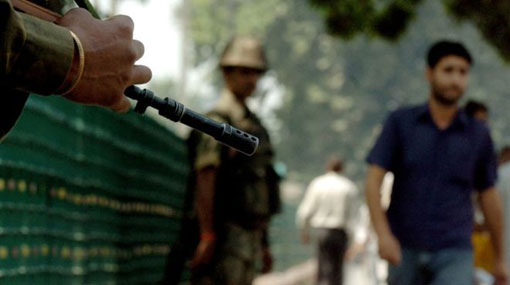 Suicide attackers hit Indian army camp in Srinagar