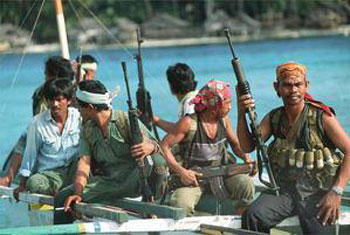 Lankan among 22 set free by Somali pirates
