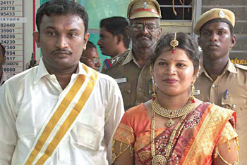 Sri Lankan inmate marries in Indian detainee camp