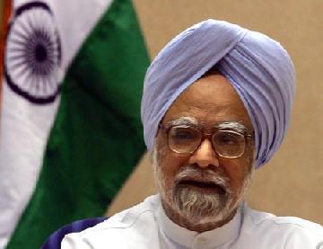Manmohan Singh accepts Presidents invitation 