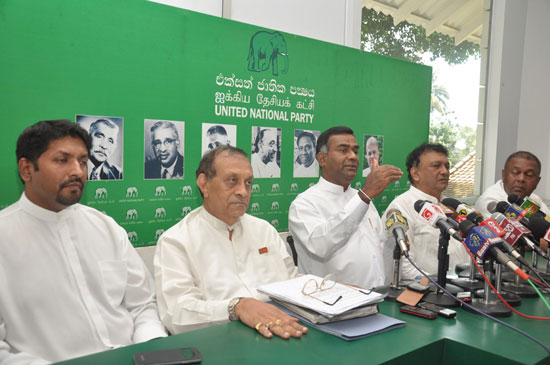 VIDEO: Some want Ranil chased from UNP  Tissa 