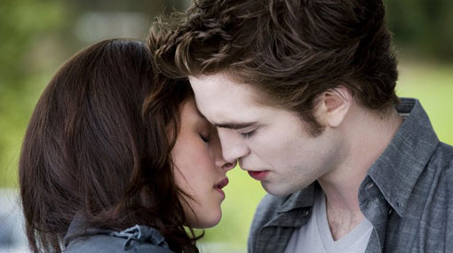 Twilight gets gender swap for 10th anniversary