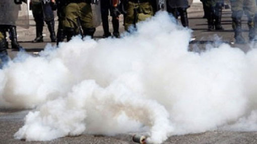 Tear gas and high-pressure water cannons used on protesters