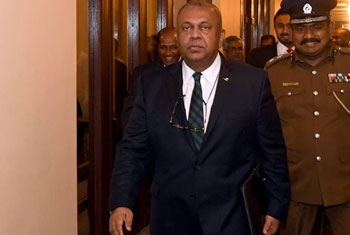 Mangala arrives for Budget Speech...