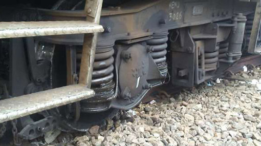 Trains on the Northern line delayed due to derailment