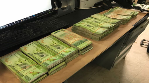 Sri Lankan arrested for smuggling currency worth Rs 2.3 million