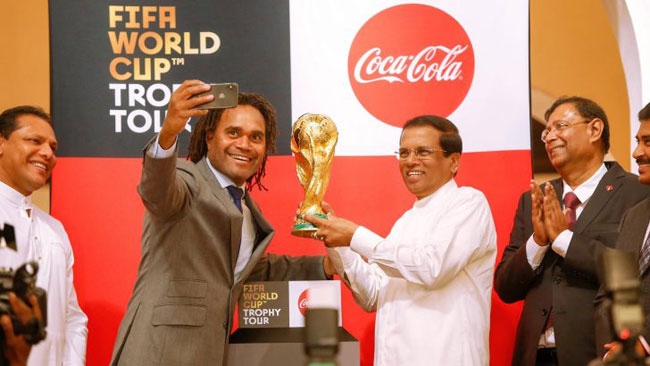 2018 FIFA World Cup Trophy handed over to President