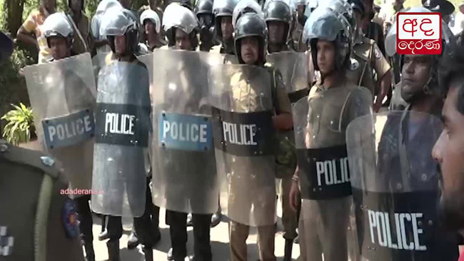 Police curfew imposed in Pallekele and Teldeniya