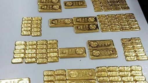 India seizes 23 kg gold smuggled from Sri Lanka
