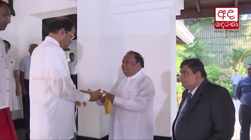 Awurudu Nekath Seettuwa handed over to the President