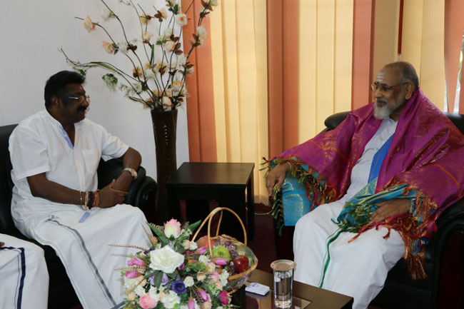 Thondaman and Vigneswaran meet in Jaffna