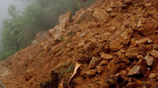 Landslide warning for parts of Ratnapura District