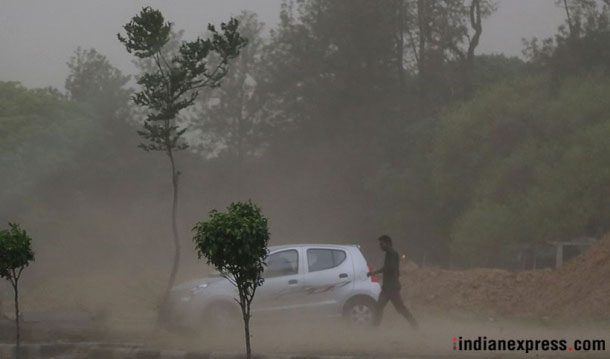 77 killed as powerful dust storms ravage north India