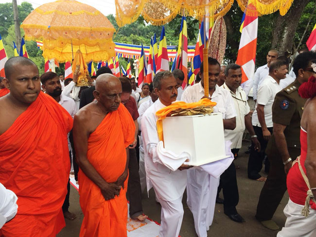 Sacred relics from Taxila exhibited in Kalutara