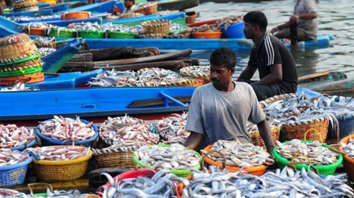 Fishermen continue strike for second day