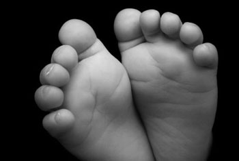 Police probe suspicious death of 2-year-old boy in Maligawatta