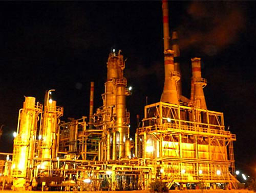 Iran agrees to build new refinery for Sri Lanka