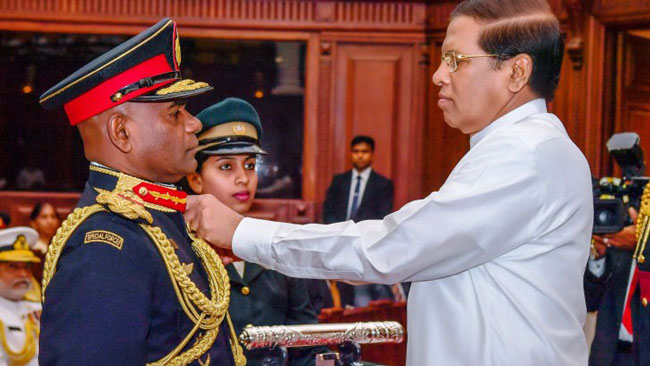 President awards Service Excellence medals to 50 senior officers of  tri-forces