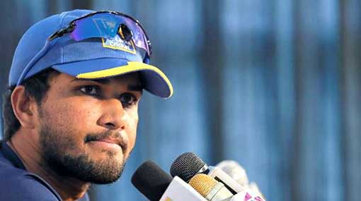 Chandimal suspended for one Test after being found guilty of changing the condition of the ball