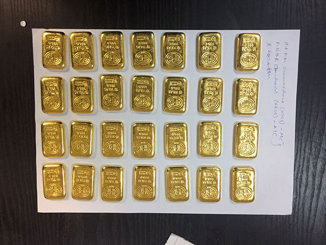 Parcel with 28 gold biscuits found behind water dispenser at BIA