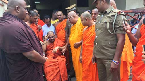 Gnanasara Thero transferred back to Prisons Hospital