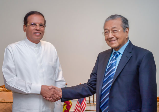 President Sirisena meets Malaysian PM Mahathir Mohamad