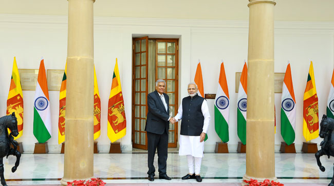 Ranil and Modi discuss India-assisted development projects