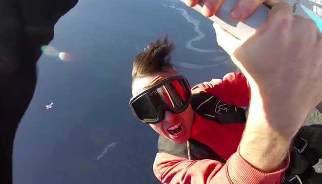 Canadian rapper Jon James dies in music video airplane stunt