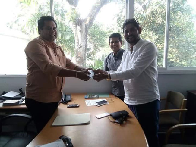 Tillakaratne Dilshan joins SLPP