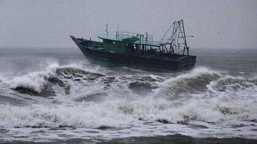 Naval & fishing communities cautioned of cyclonic storm PHETHAI