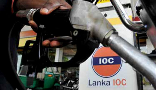 Lanka IOC also reduces fuel prices