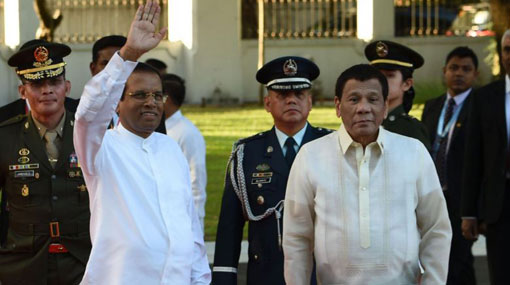 Activists decry Presidents praise for Dutertes drugs war
