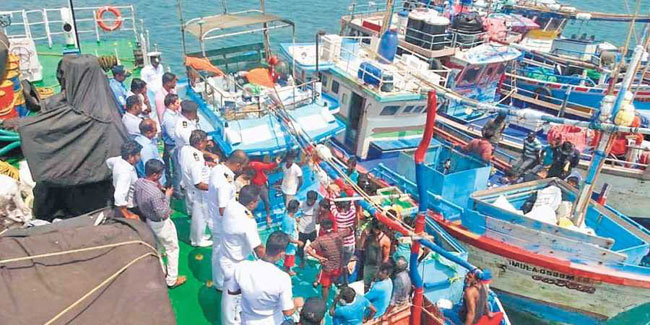 Indian Coast Guard nabs 25 Sri Lankan fishermen