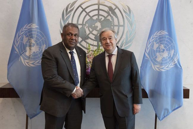 Mangala meets UN chief in New York