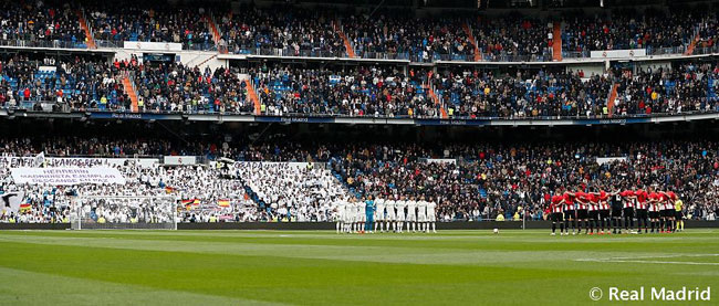 Real Madrid hold a minutes silence for Sri Lankan victims