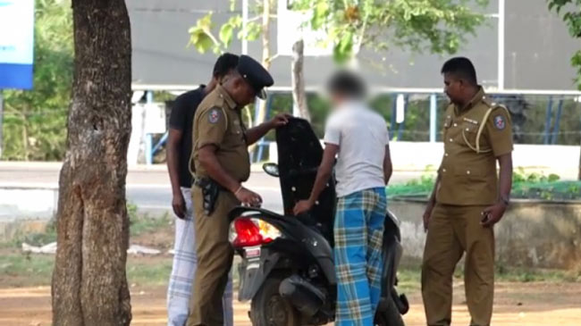 Man and motorbike arrested near Ganadevi Kovil in Kilinochchi