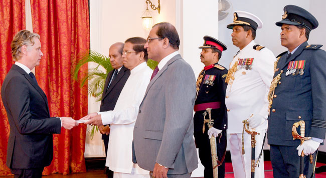 Seven New Foreign Envoys Present Credentials To President