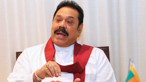 Mahinda check on issues in tourism industry after attacks